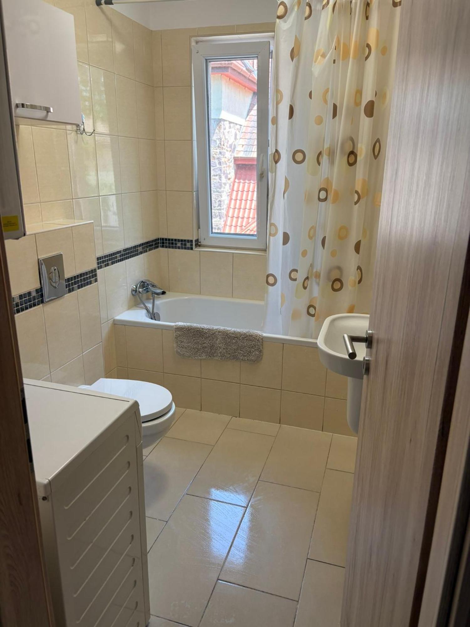 Kohl Wellness Apartmán *